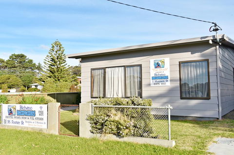 Bicheno Backpackers - Mackay Tourism 12
