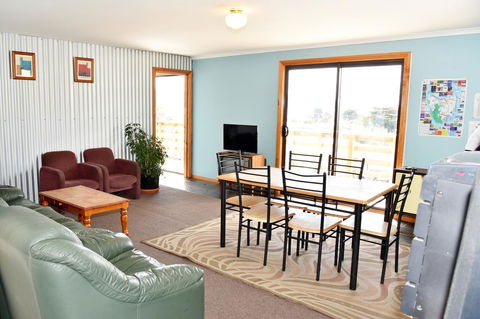 Bicheno Backpackers - Mackay Tourism 8