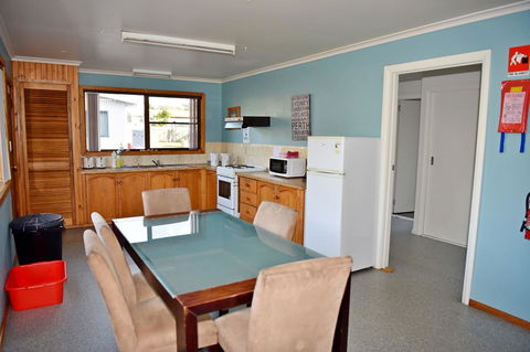 Bicheno Backpackers - Mackay Tourism 6