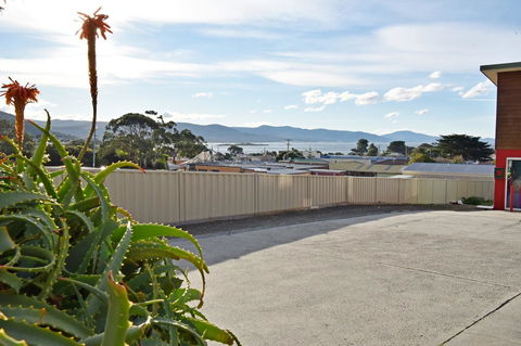 Bicheno Backpackers - Mackay Tourism 24