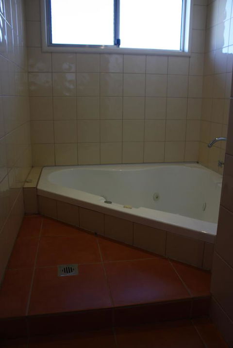 Swansea Motor Inn Tasmania - Mackay Tourism 33