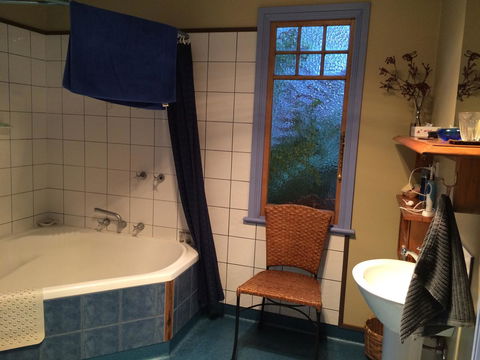 Tramway Cottage - Mackay Tourism 3