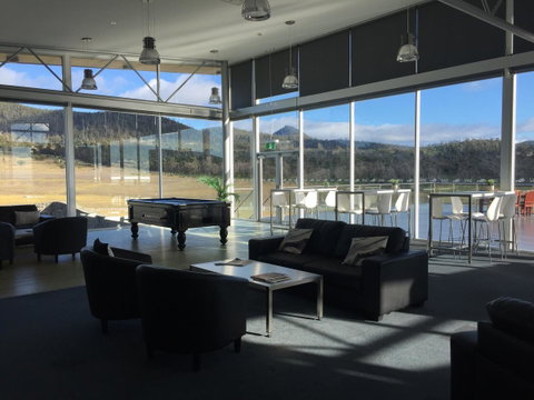 White Sands Estate Unit 20 - Mackay Tourism 25