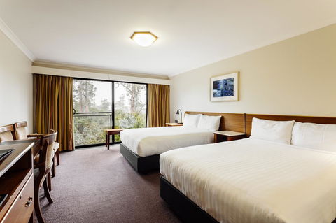 Cradle Mountain Hotel - Mackay Tourism 7