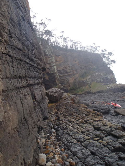 Beachside Taroona With Spa - Mackay Tourism 28