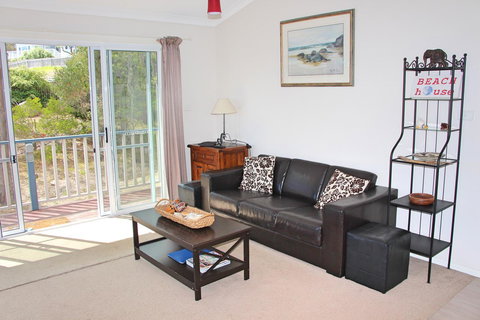 Front Row Beachfront - Mackay Tourism 7