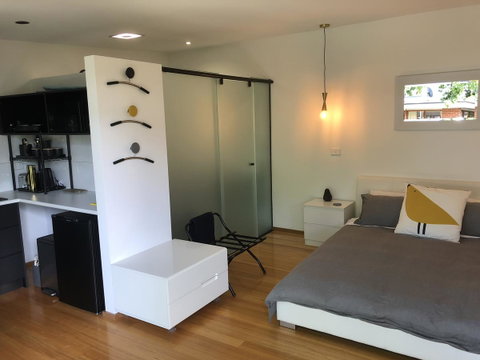Studio SixA ... A Haven In The Heart Of Hobart - Mackay Tourism 1