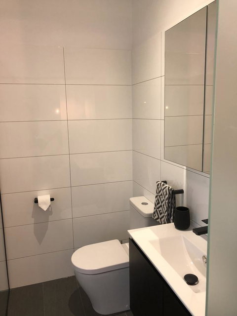 Studio SixA ... A Haven In The Heart Of Hobart - Mackay Tourism 13