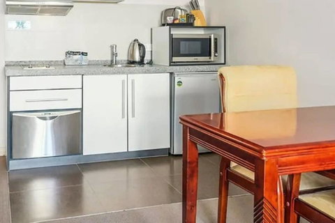 Battery Point Apartment With Car Park - Mackay Tourism 18