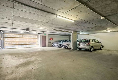 Battery Point Apartment With Car Park - Mackay Tourism 12