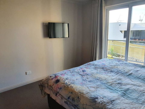 Battery Point Apartment With Car Park - Mackay Tourism 23