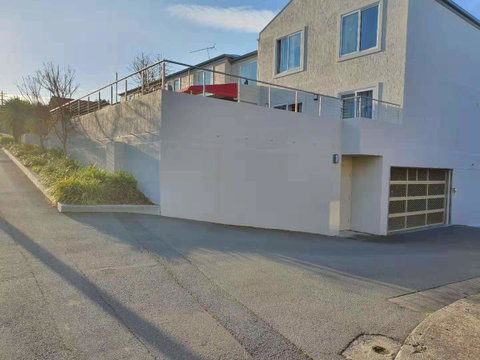 Battery Point Apartment With Car Park - Mackay Tourism 3