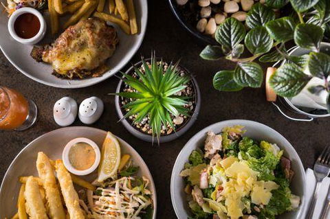 Shoreline Hotel - Mackay Tourism 9