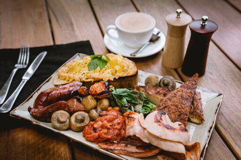 Shoreline Hotel - Mackay Tourism 20