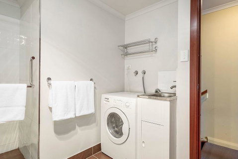 Apartment 104 - Mackay Tourism 13