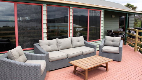 DOLPHIN LOOKOUT COTTAGE - Amazing Views Of The Bay Of Fires - Mackay Tourism 7