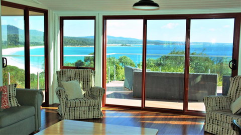 DOLPHIN LOOKOUT COTTAGE - Amazing Views Of The Bay Of Fires - Mackay Tourism 14
