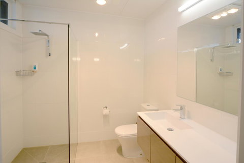 Bridge Hotel - Mackay Tourism 8