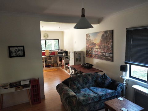 Wanderlust Cottage - Mackay Tourism 6