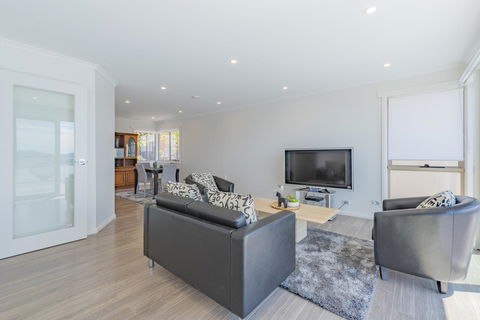 Nature & Relax House, Panoramic Sea View, Free Parking 37 - Mackay Tourism 25