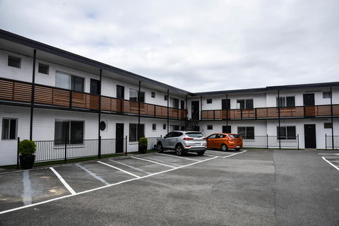 Hobart Tower Motel - Mackay Tourism 4