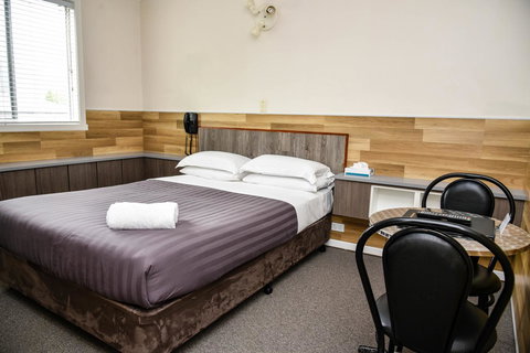 Hobart Tower Motel - Mackay Tourism 7