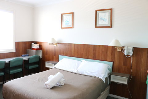 Hobart Tower Motel - Mackay Tourism 10