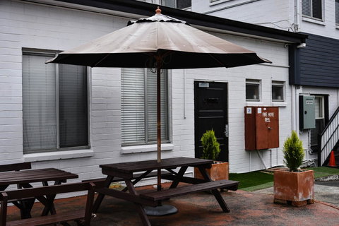 Hobart Tower Motel - Mackay Tourism 16