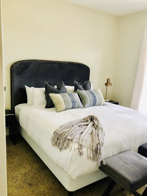 EMBRACING EVANDALE - Hosted By L'Abode Accommodation - Mackay Tourism 3
