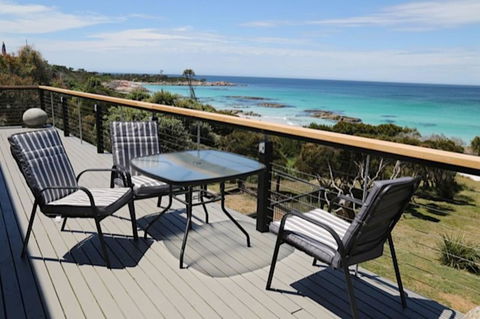 Driftwood Bay Of Fires - Mackay Tourism 15