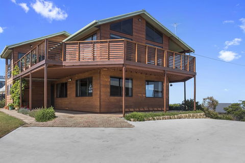 Zenith - Mackay Tourism 23