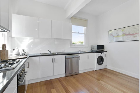 Amberley - Mackay Tourism 9