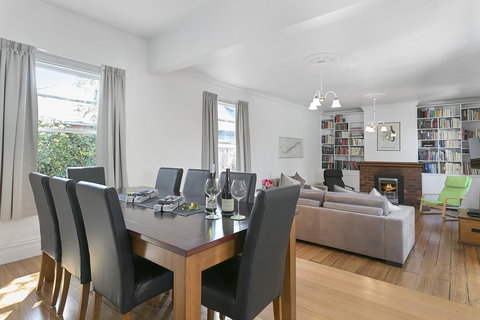 Amberley - Mackay Tourism 5