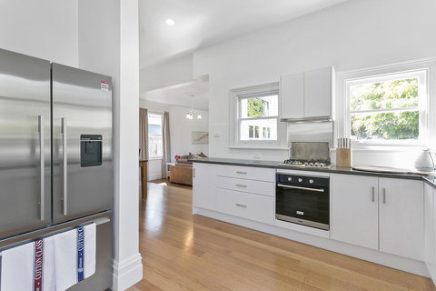 Amberley - Mackay Tourism 7