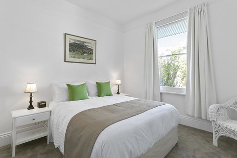 Amberley - Mackay Tourism 22