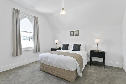 Amberley - Mackay Tourism 30