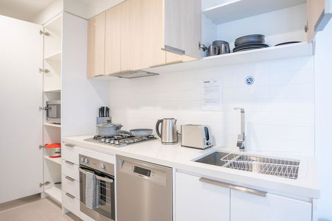 Poplar Apartments - Mackay Tourism 14