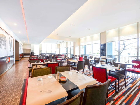 Novotel Melbourne Glen Waverley - Mackay Tourism 14