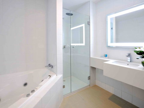 Novotel Melbourne Glen Waverley - Mackay Tourism 4