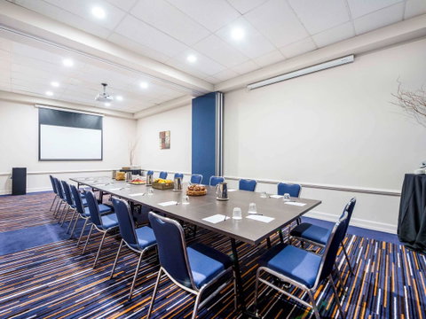 Novotel Melbourne Glen Waverley - Mackay Tourism 18