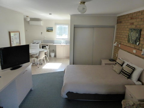 The Balnarring Motel - Mackay Tourism 27