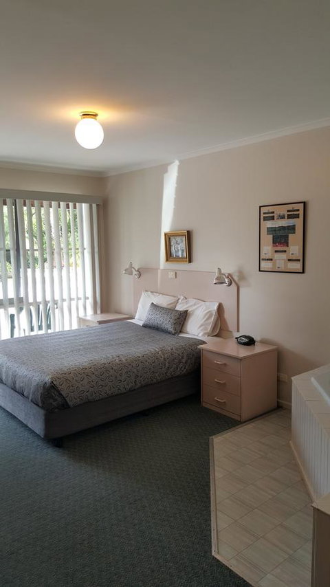 The Balnarring Motel - Mackay Tourism 43