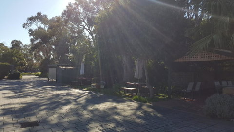 The Balnarring Motel - Mackay Tourism 37