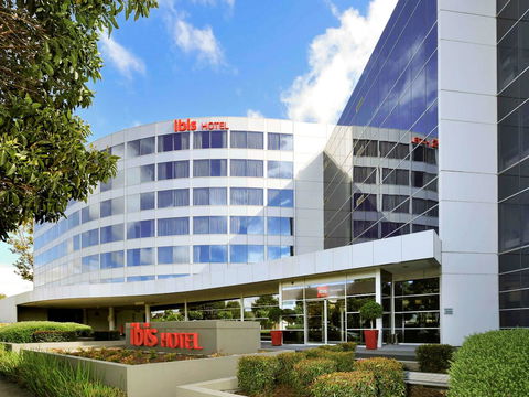 Ibis Melbourne - Glen Waverley - Mackay Tourism 0
