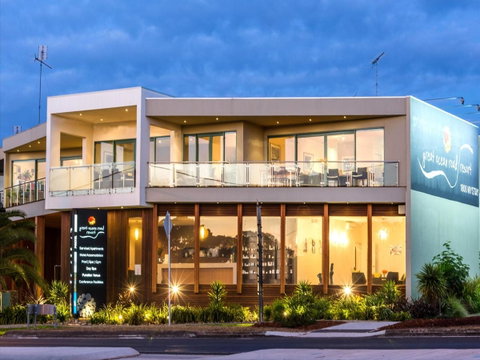Great Ocean Road Resort - Mackay Tourism 0