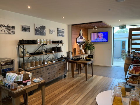 Great Ocean Road Resort - Mackay Tourism 3