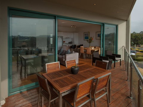 Great Ocean Road Resort - Mackay Tourism 21