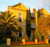 Campbell st Lodge - Mackay Tourism