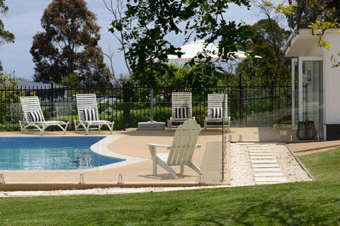 The Cottage - Mackay Tourism 33