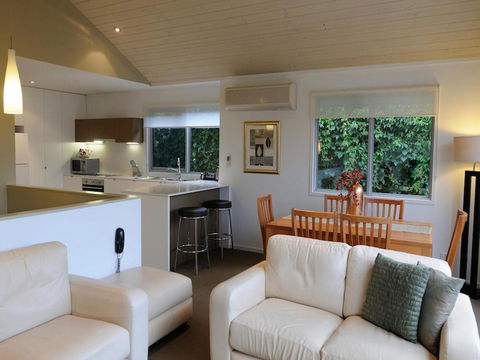 The Victoria Apartments - Mackay Tourism 32